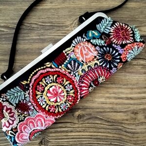 Preston And York Handmade Beaded Design Purse